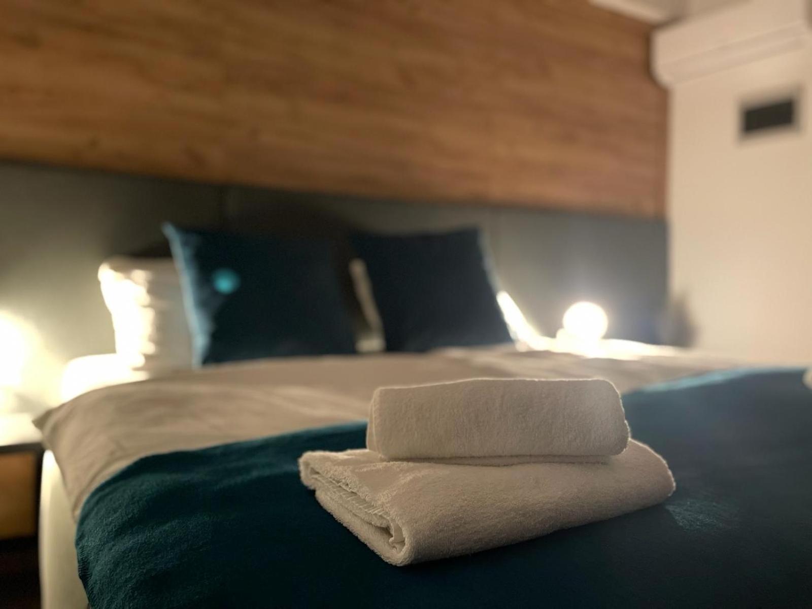 Fazana City Rooms With Free Parking Bagian luar foto