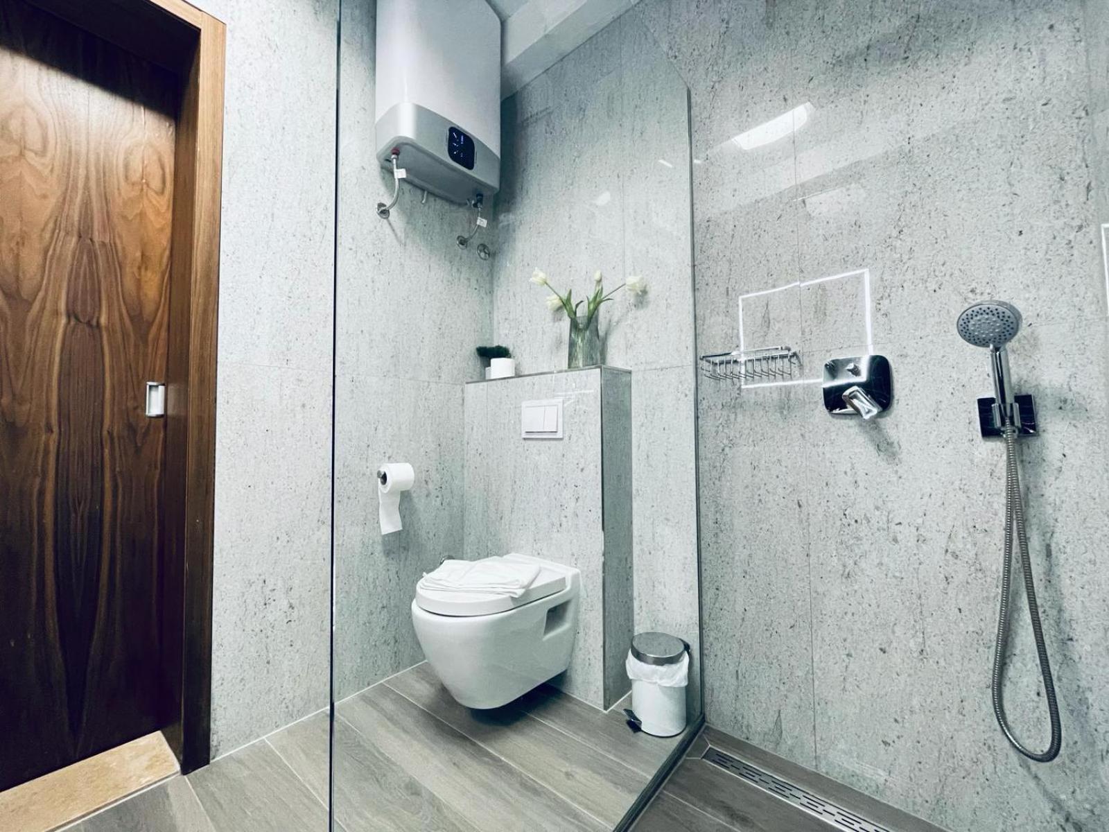 Fazana City Rooms With Free Parking Bagian luar foto