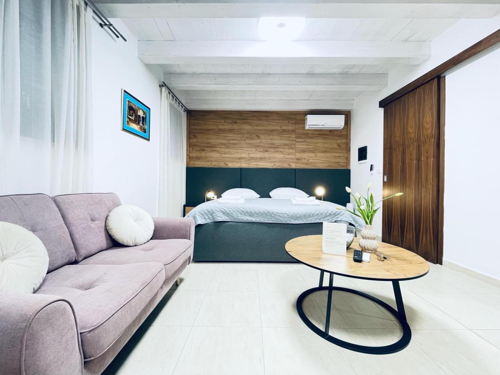Fazana City Rooms With Free Parking Bagian luar foto